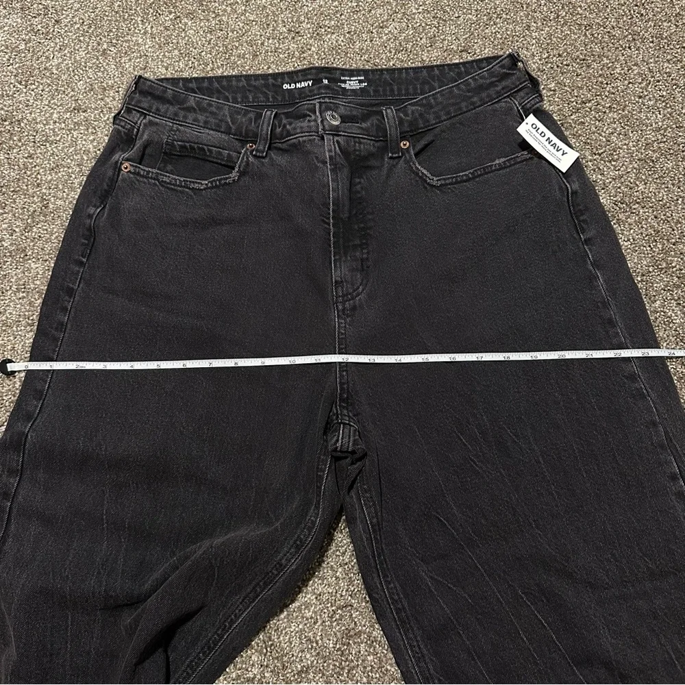 NWT- Old Navy Curvy Extra High-Waisted Wide-Leg Jeans Black Wash Size 12 Tall - Picture 7 of 9